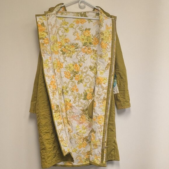 Handmade Olive Quilt Jacket | Floral Collage & Embroidery | One of a Kind Sz M/L - Picture 8 of 16
